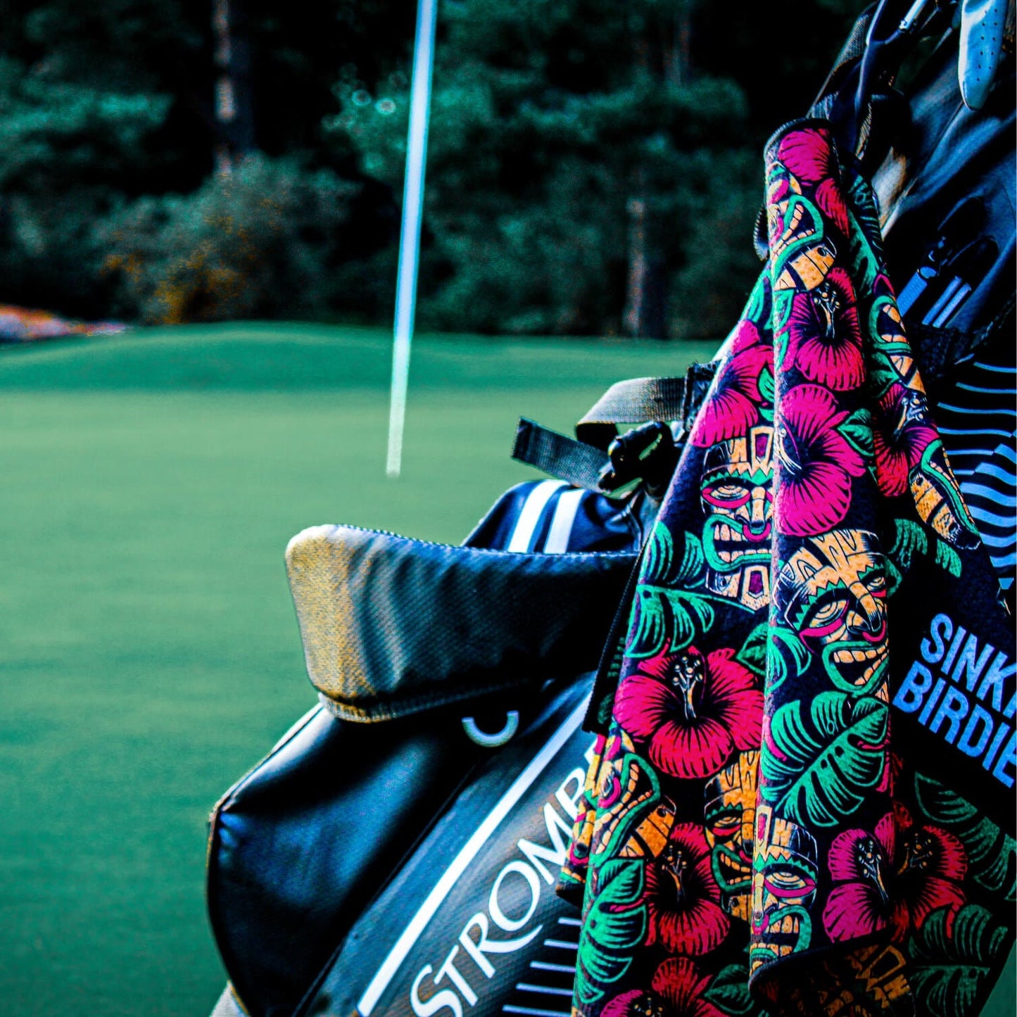 Tiki Tap-in Magnetic Golf Towel - Roesports