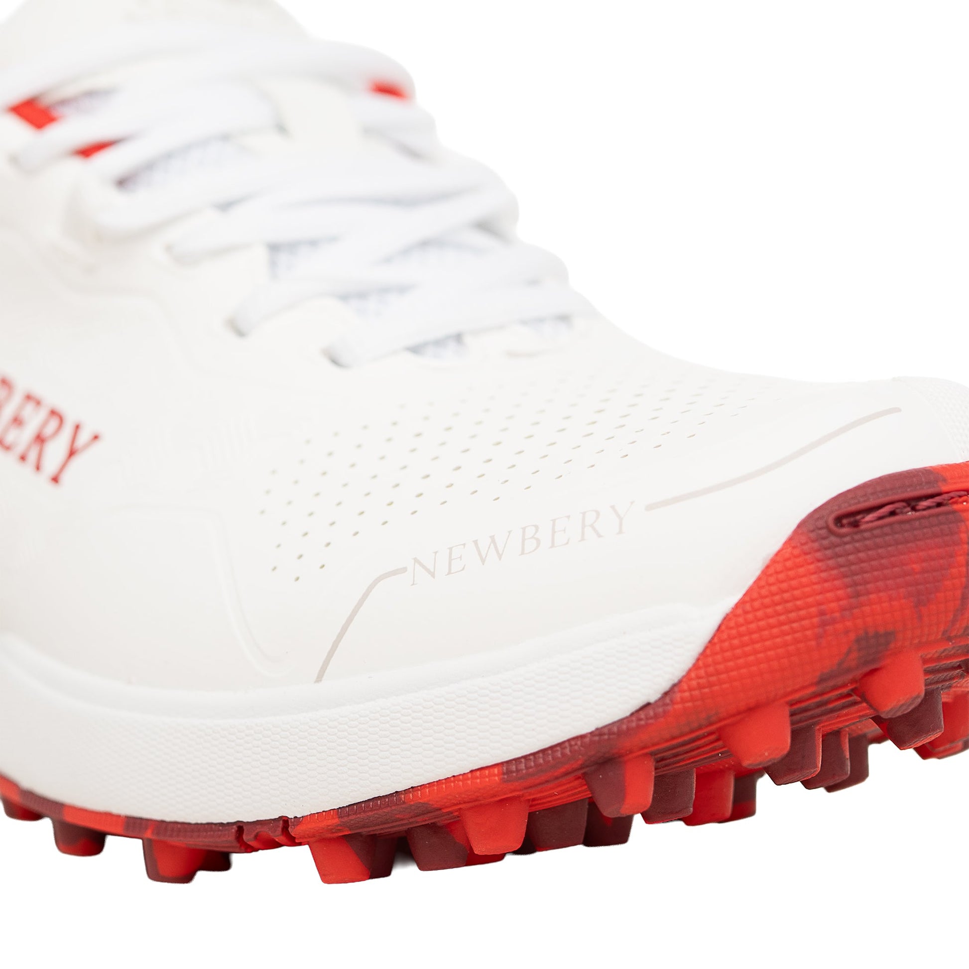 Newbery 360 Cricket Shoe - White & Red Pimples for Enhanced Performance - roesports