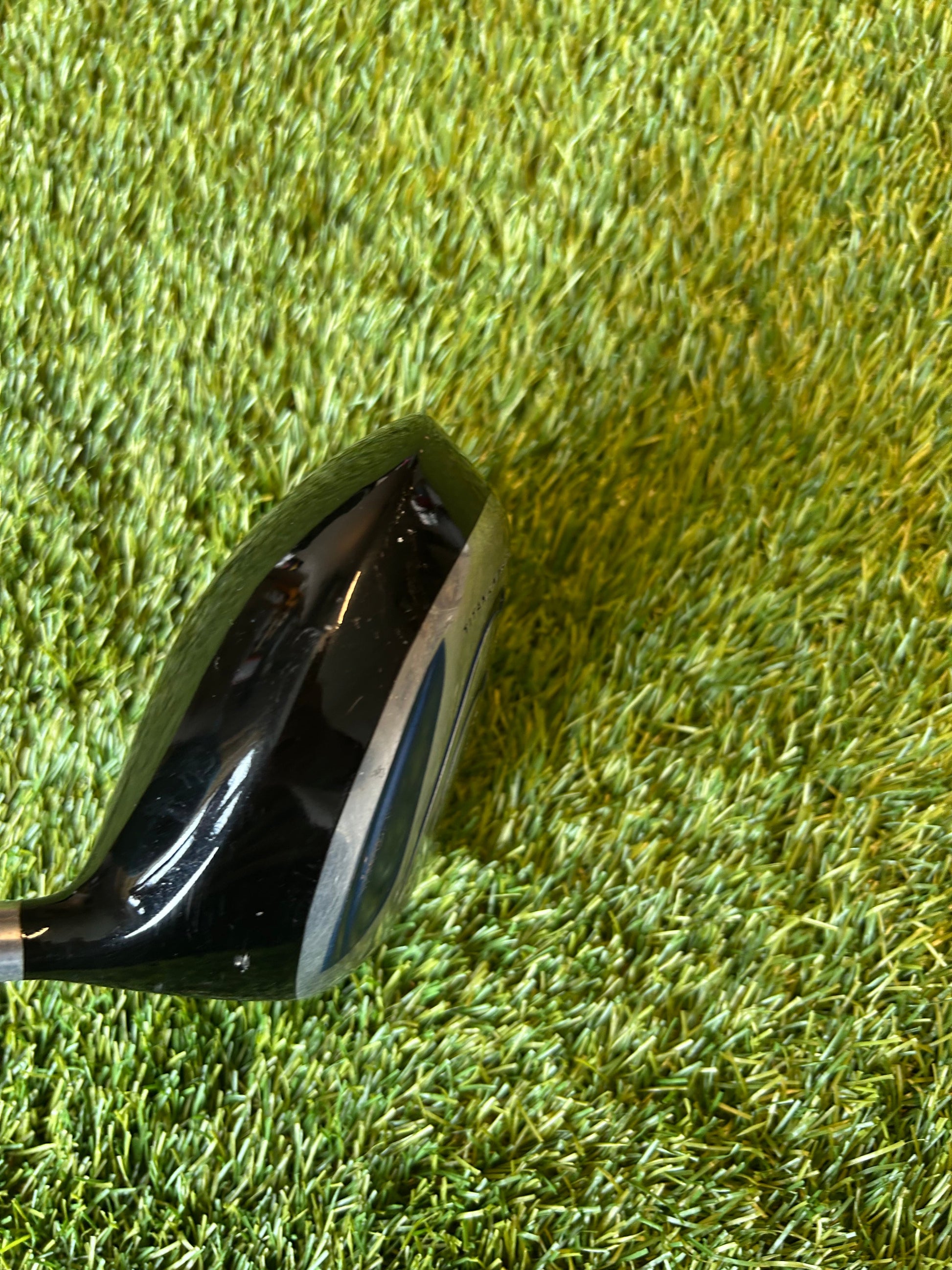 Northwestern Prism II Driver 10.5 Degree Ultra Light Graphite Regular Flex Driver - roesports