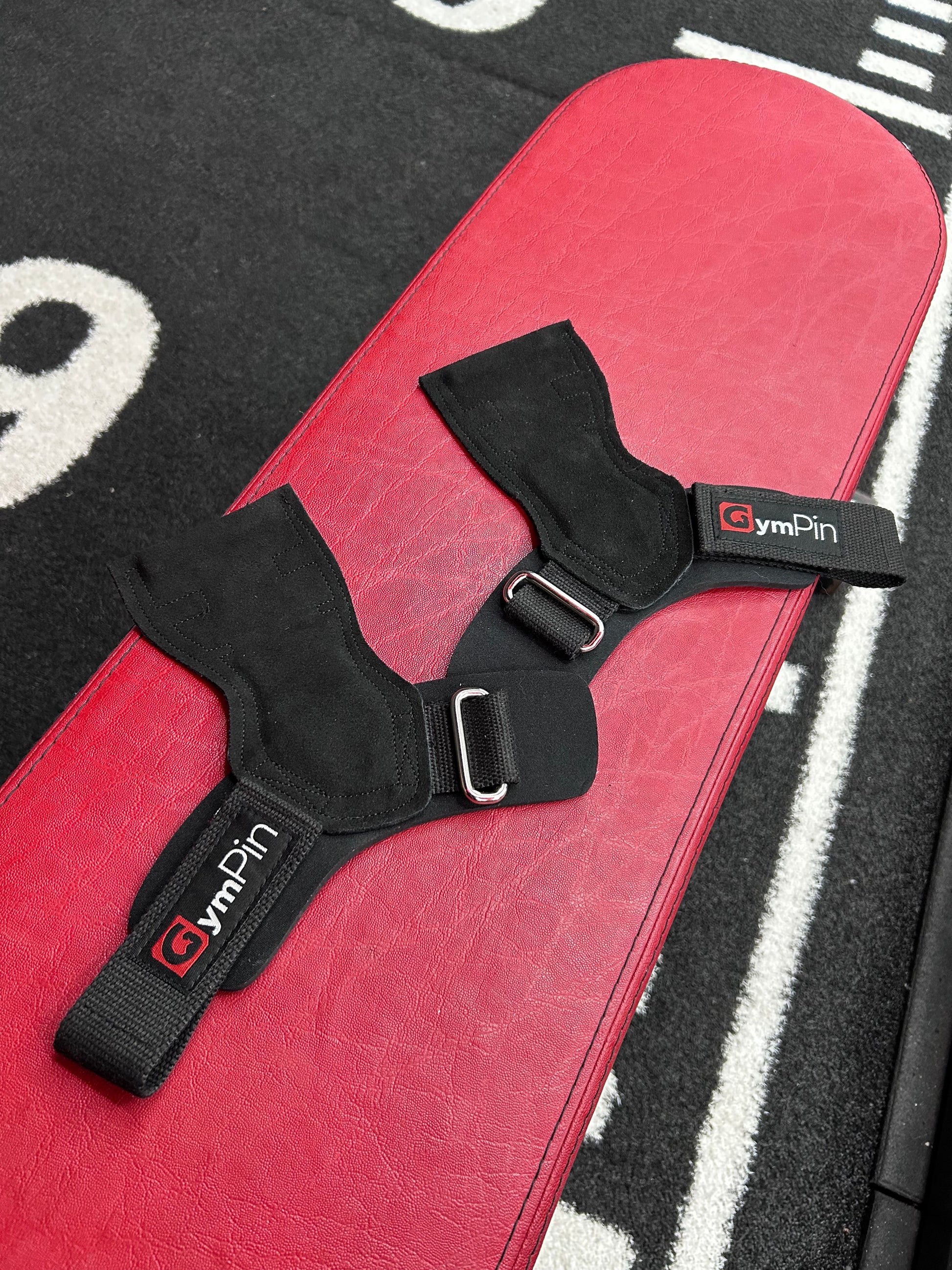GymPin Leather Wrist Grips roesports