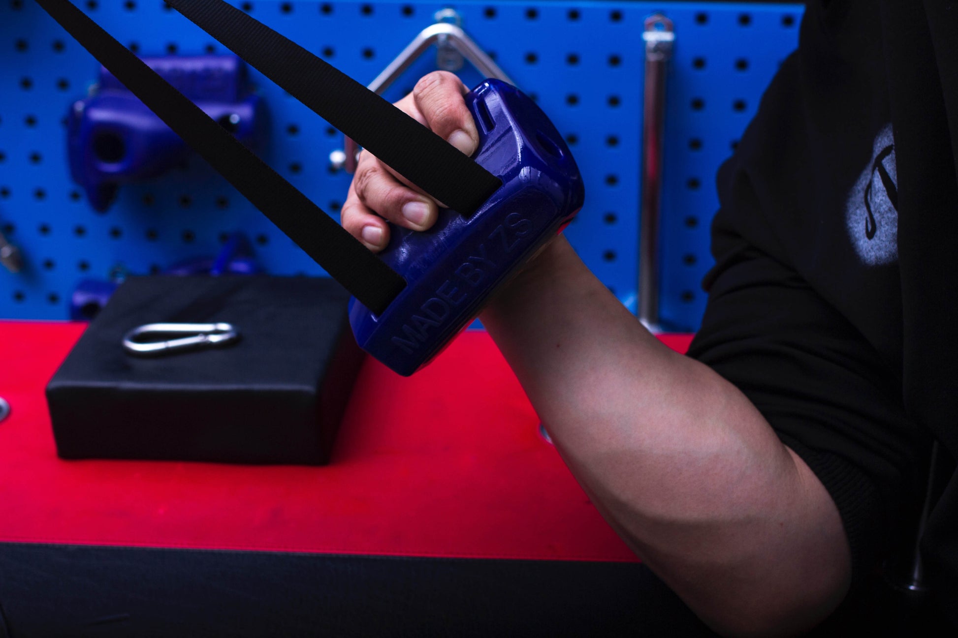 Real Hand EZ Wrist Grip Tool Arm Wrestling - Roesports