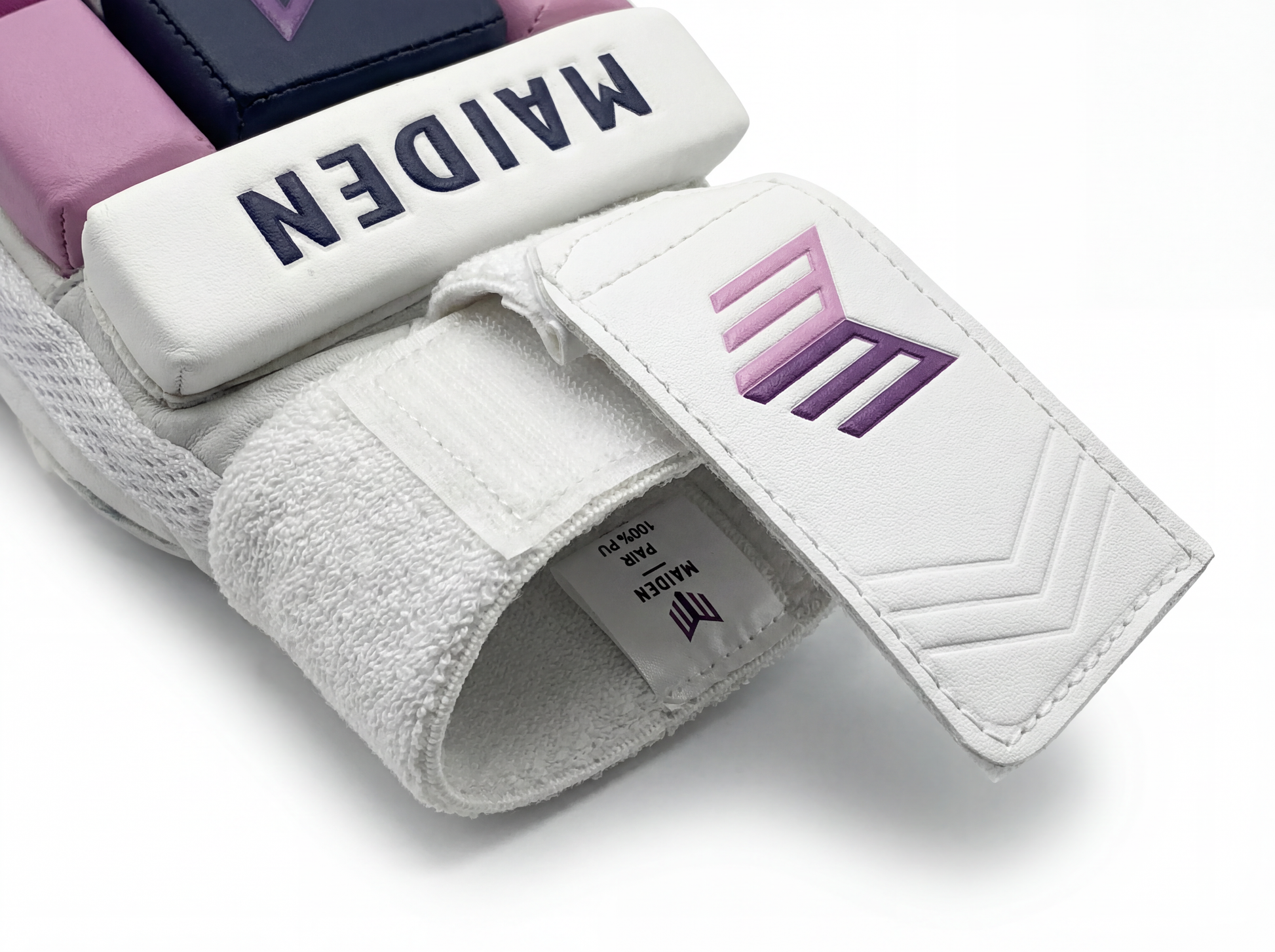 CRICKET BATTING GLOVES - Roesports