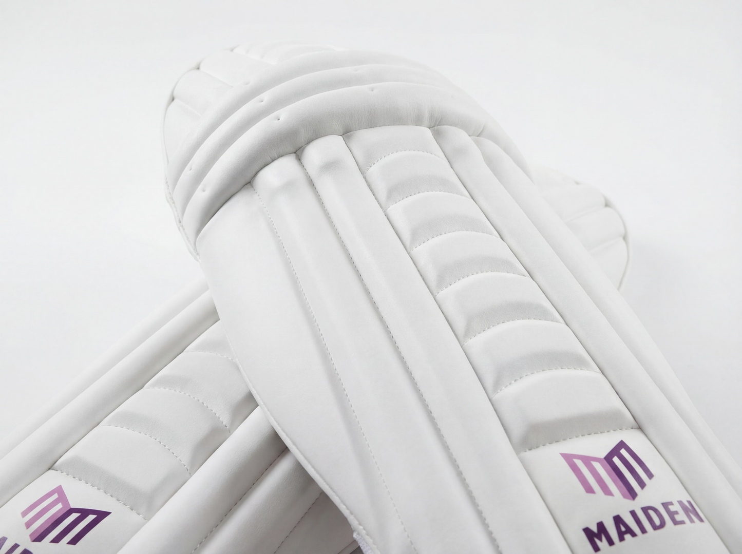 WOMEN CRICKET BATTING PADS - WHITE - Roesports