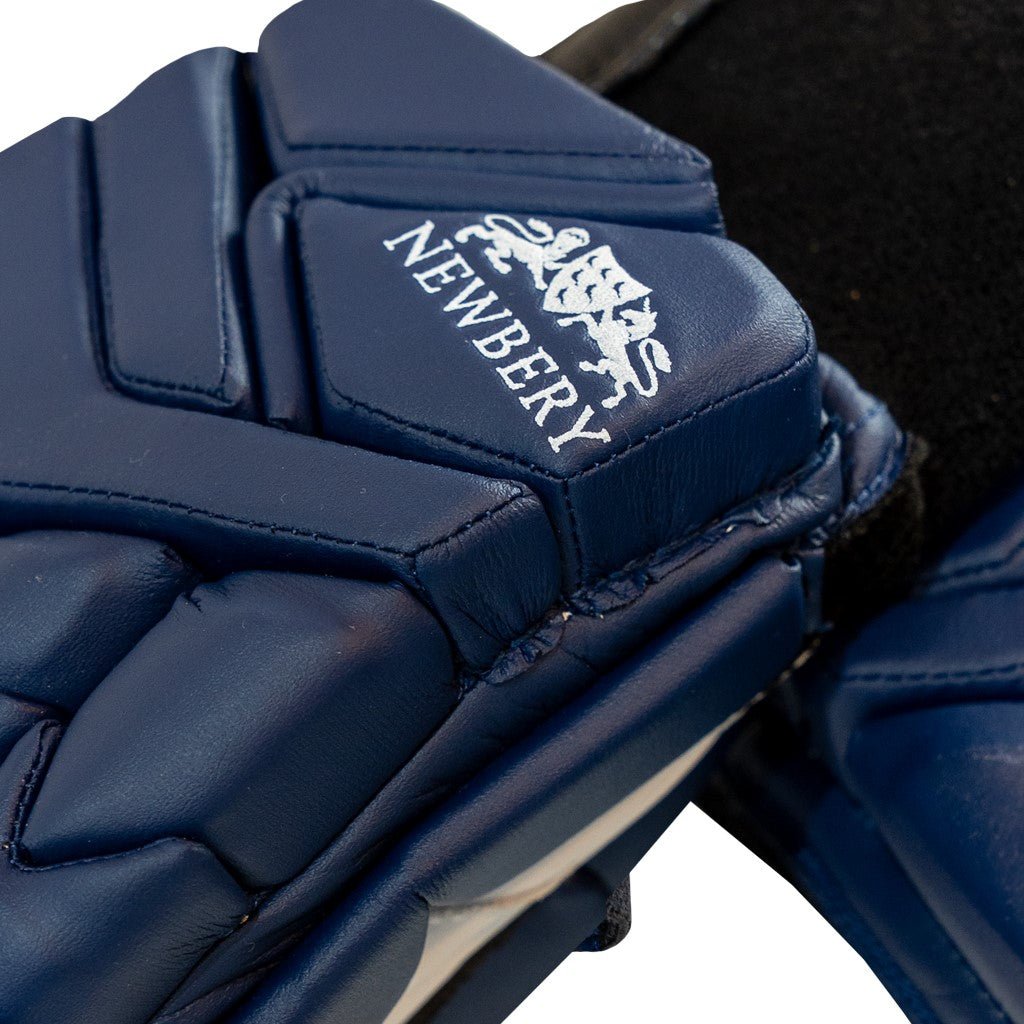 Player Cricket Batting Gloves in Navy Blue for Ultimate Performance - roesports