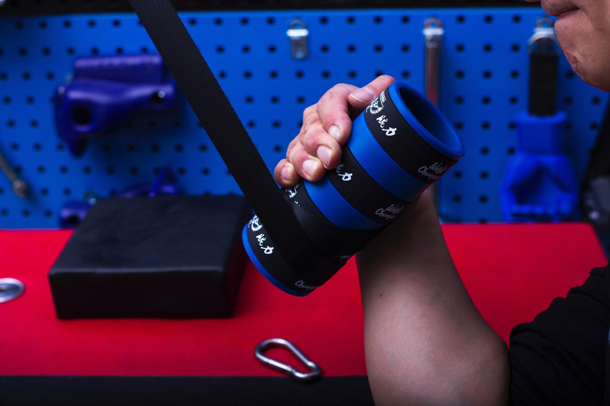 One Sided Cupping Grip Training Tool Devon Larratt Arm Wrestling - Roesports