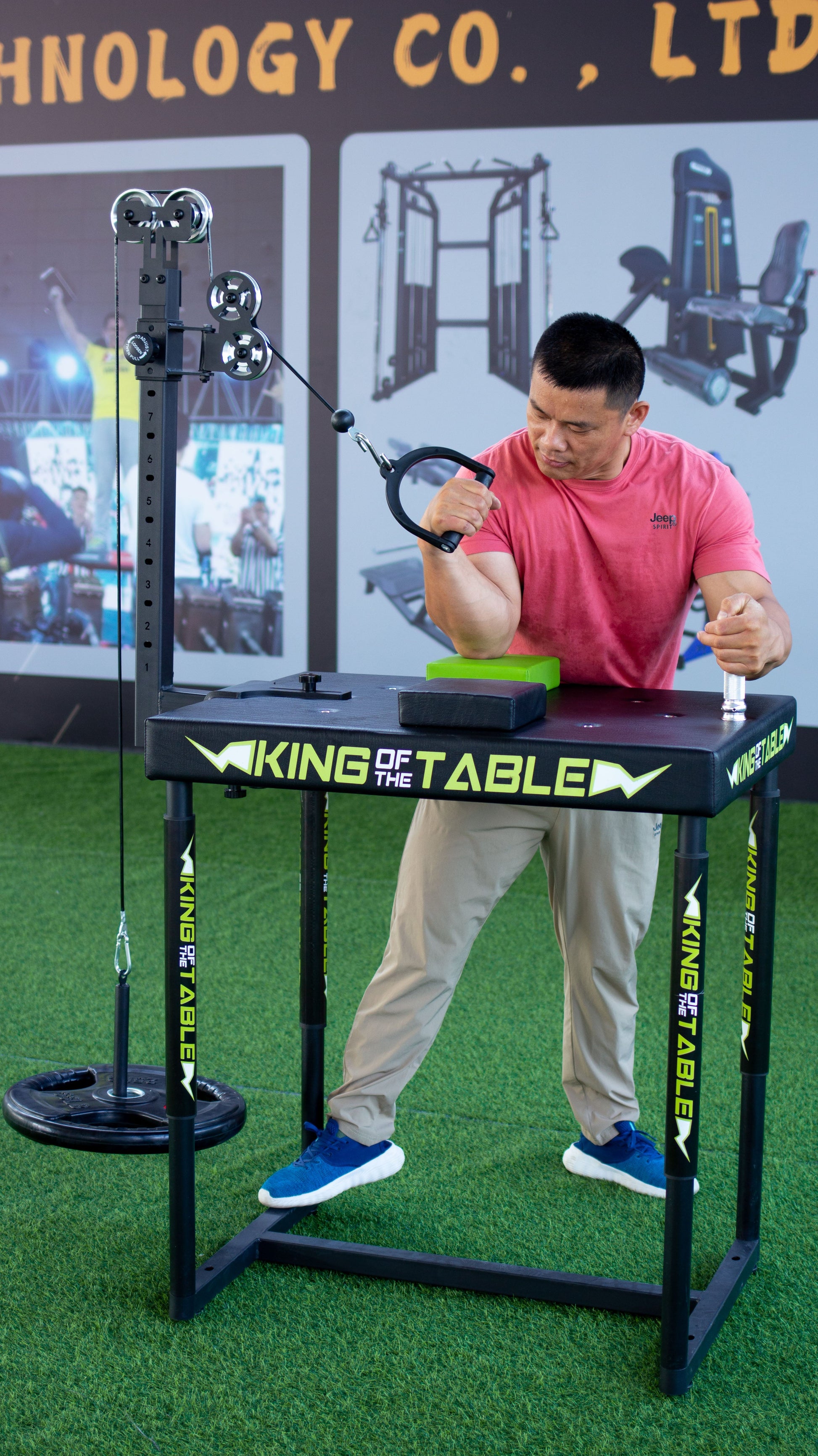 Fully Adjustable Upright Arm Wrestling Table Pulley - Roesports