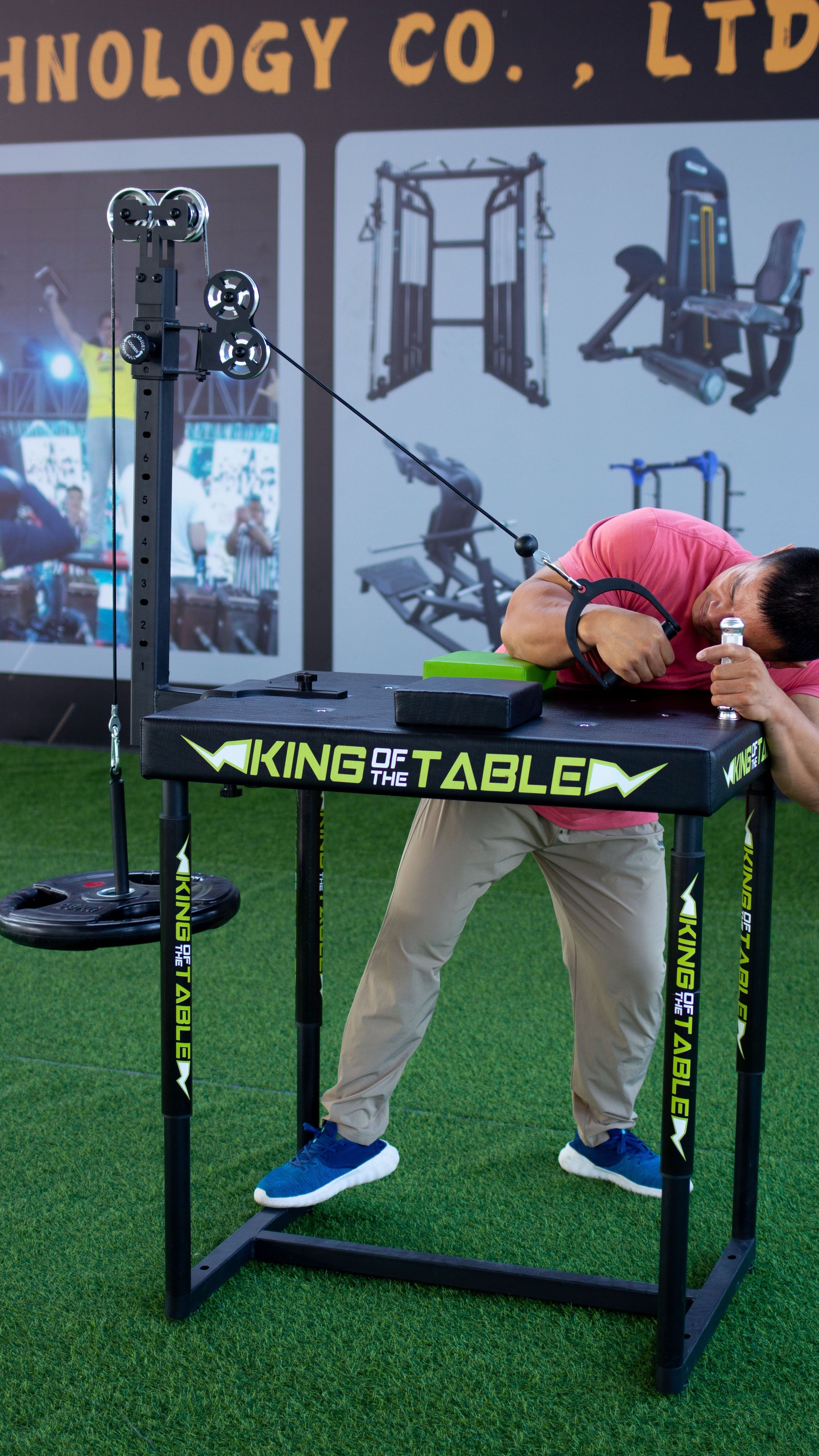 Fully Adjustable Upright Arm Wrestling Table Pulley - Roesports