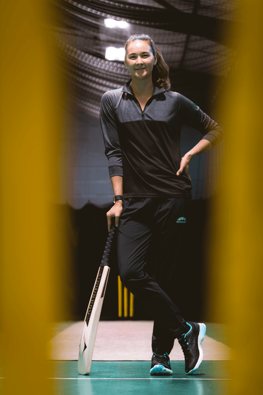 Mid Layer Top for Ultimate Comfort and Versatility - Your Perfect Choice - roesports