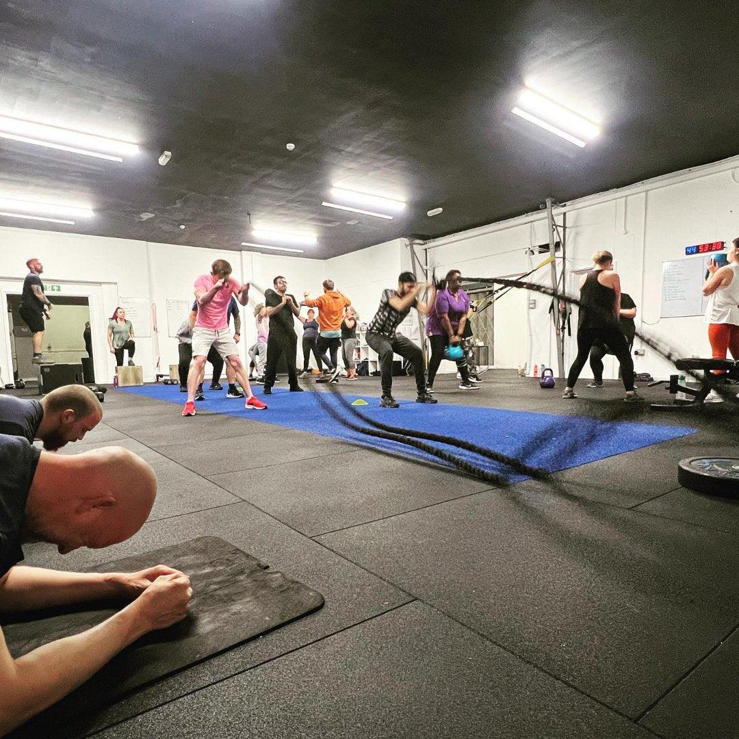 Sprung Plain Colour Uni Indoor Sprint Track 2m Wide for Unmatched Performance - roesports