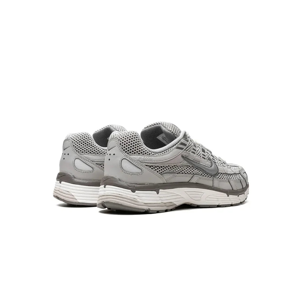 Nike P-6000 Light Iron Ore roesports