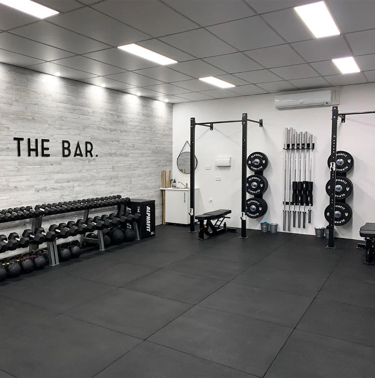 20mm Heavy-Duty Rubber Gym Flooring with Smooth Top – UK’s Best Rated - roesports