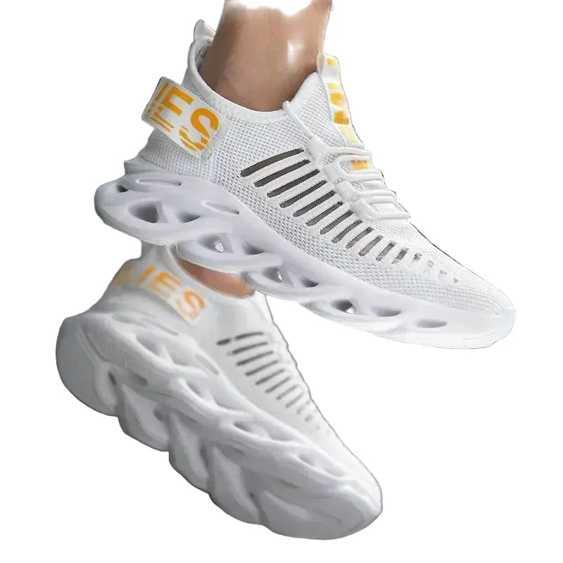 Breathable Mesh Sport Shoes roesports