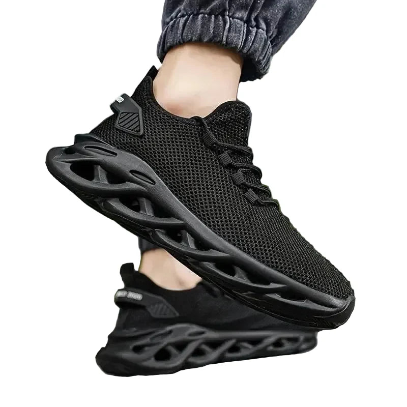 Breathable Lightweight Sneakers roesports