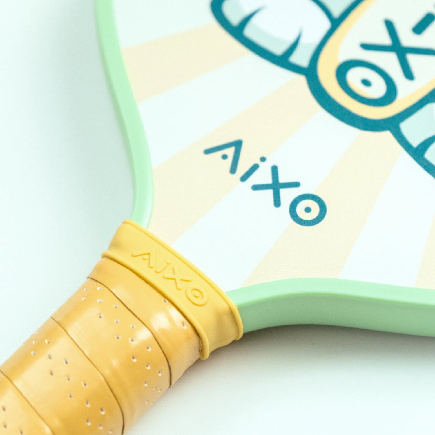 Aixo CP03 Ghost Series Lucky Cat T700 Carbon Pickleball Paddle - Roesports