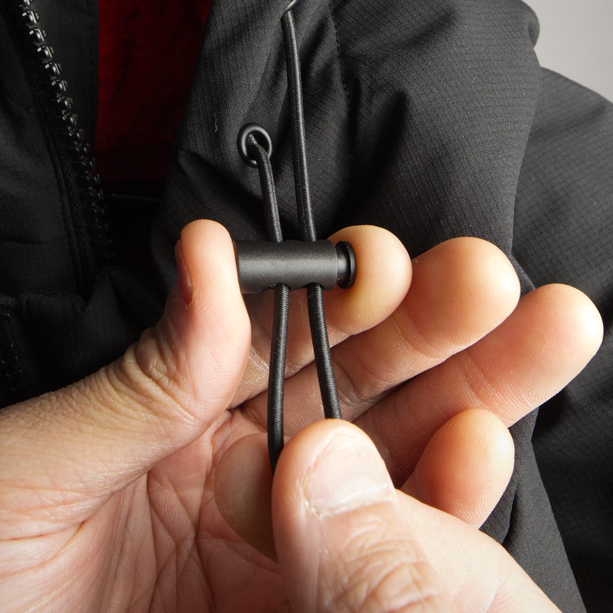 Strongman Changing Robe for Ultimate Comfort and Performance - roesports