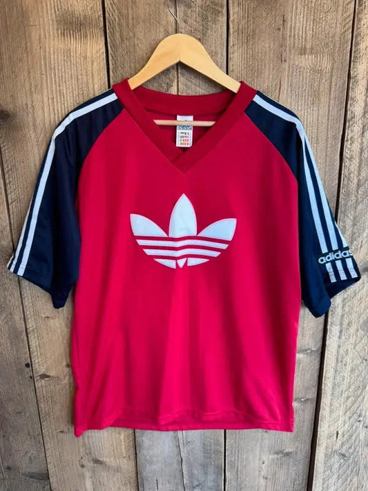 Original early 90s  Vintage Adidas t-shirt Medium 90s Y2K Medium #410