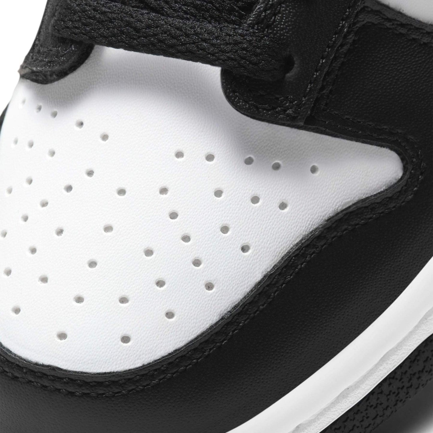 Nike Dunk Low GS 'Black White'