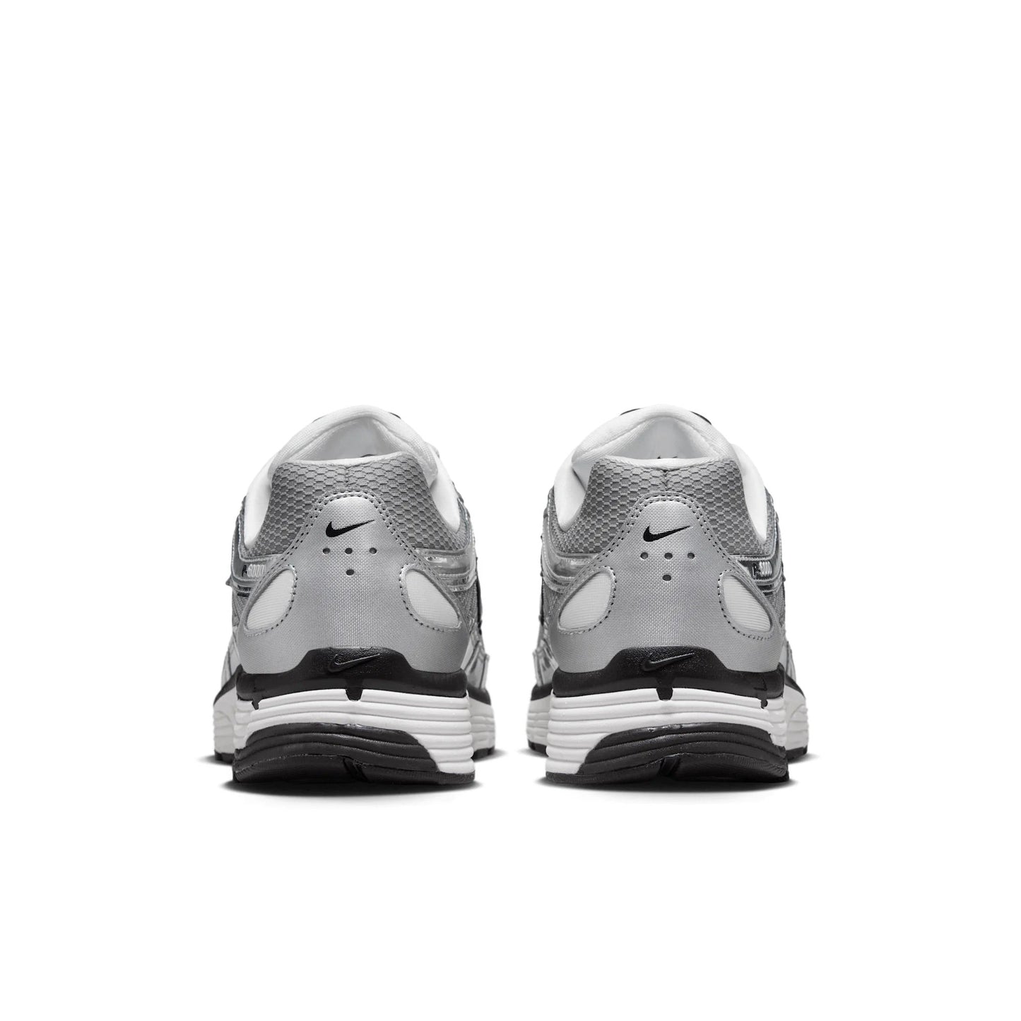 Nike P-6000 Metallic Silver roesports