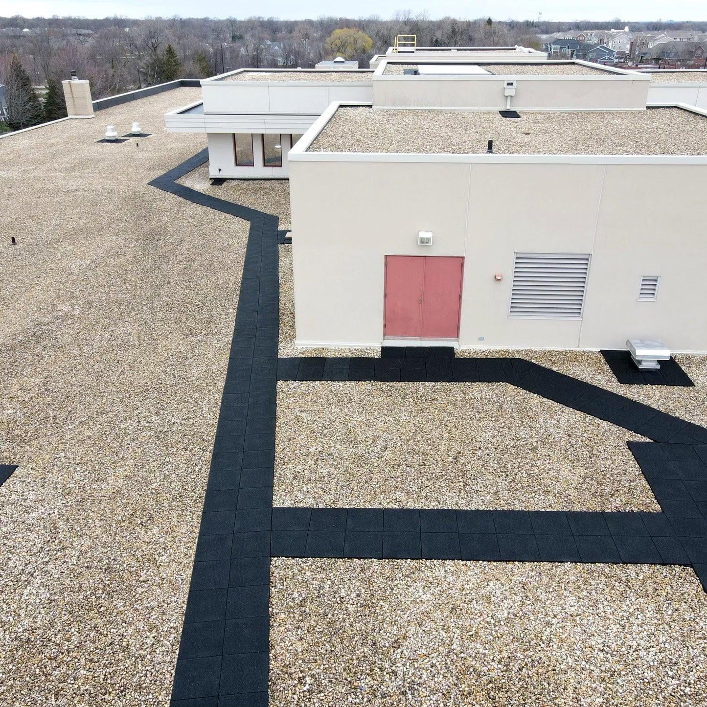 Rubber Rooftop Floor Tiles for Durable Outdoor Spaces – Extra Thick Design - roesports