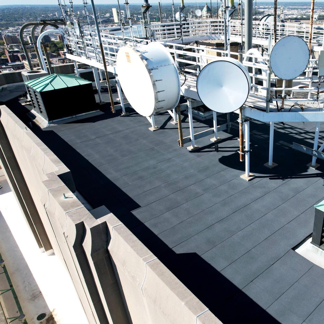 Rubber Rooftop Floor Tiles for Durable Outdoor Spaces – Extra Thick Design - roesports